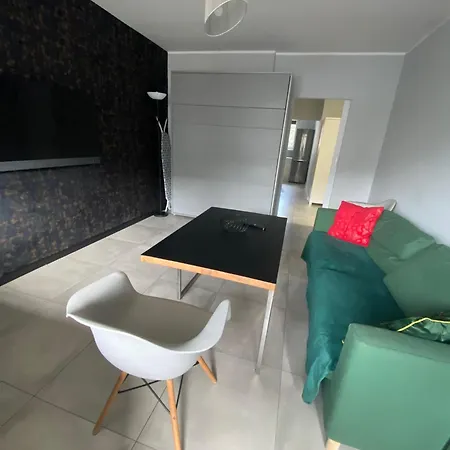 Apartman Chopina 10 *